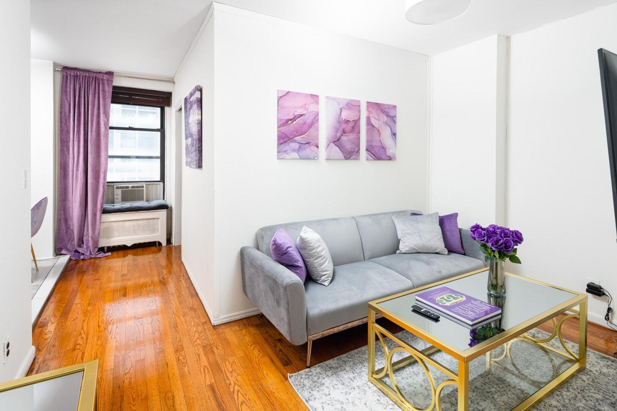 Charming 3bd In Manhattan Appartement