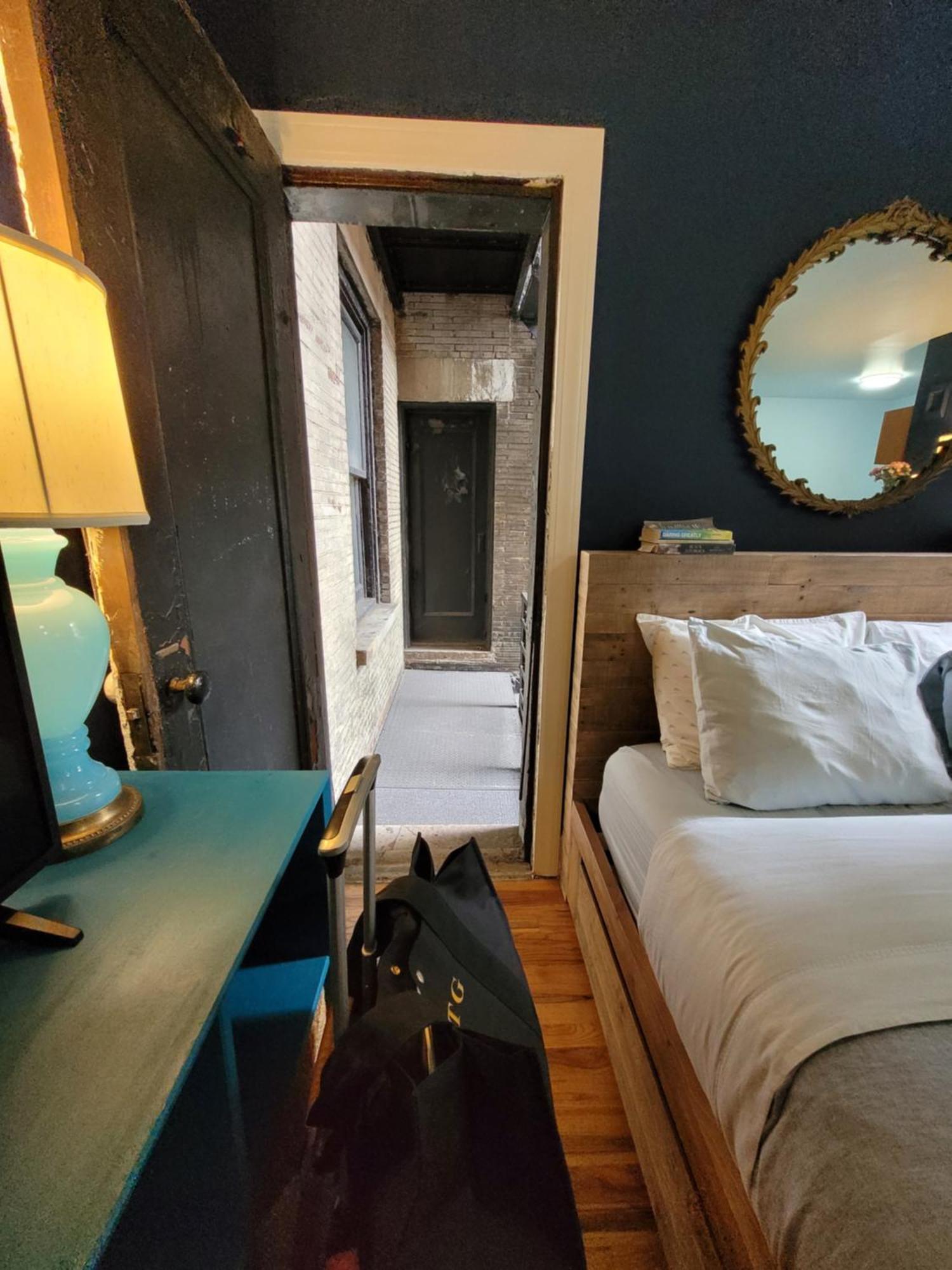 Private Near Columbia Presbyterian Hospital Apartment