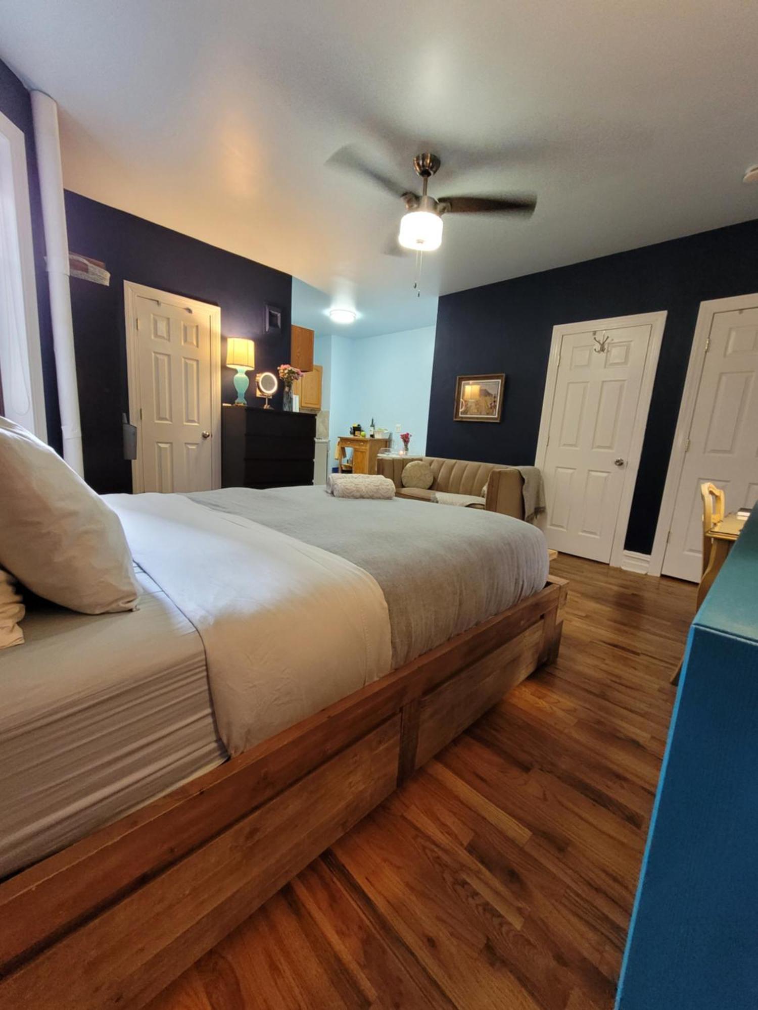 Private Near Columbia Presbyterian Hospital Apartment