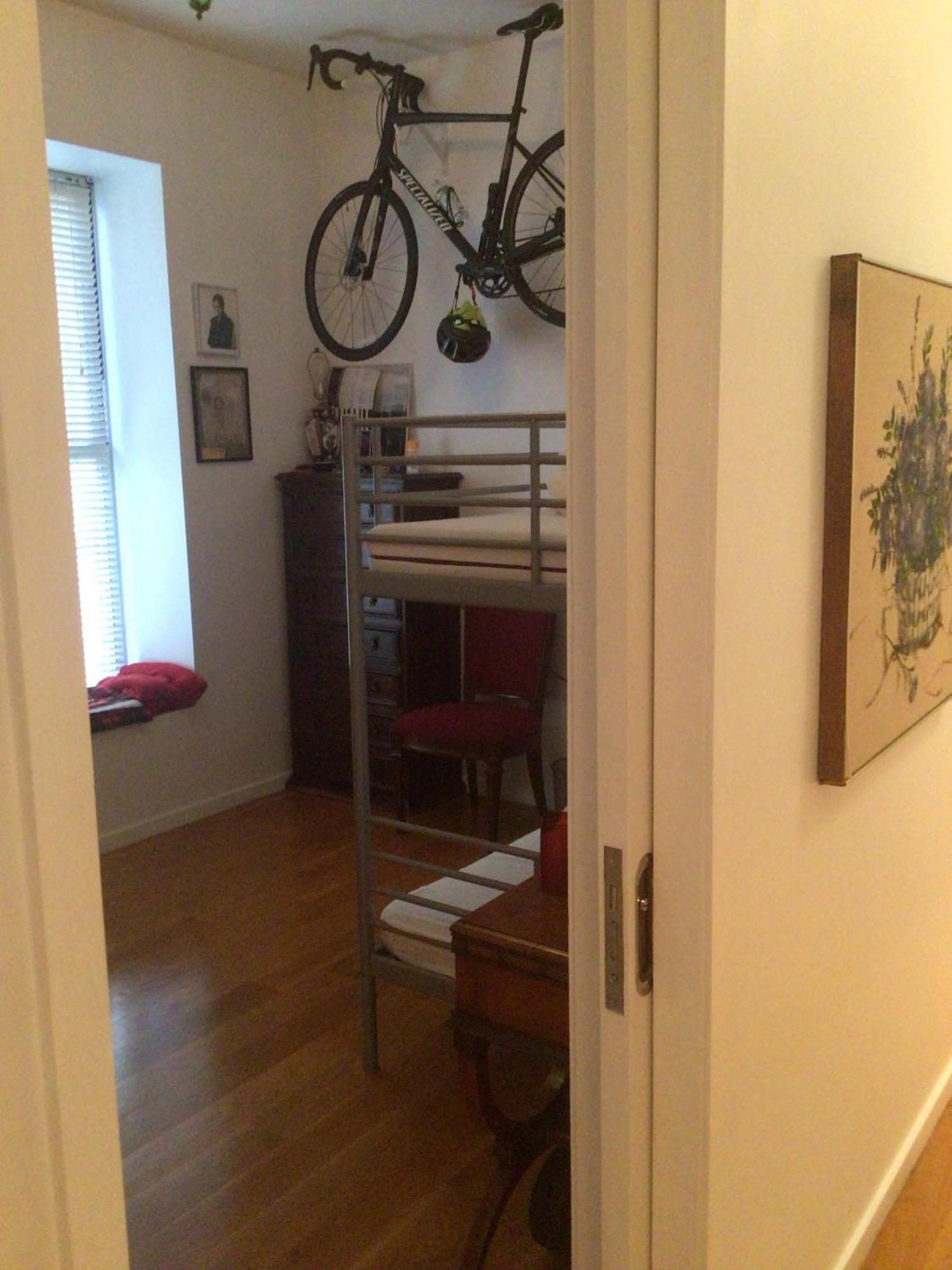 Large And Luxurious In Strivers Row Appartement