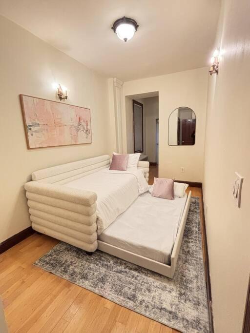 Apartment Midtown Charming House