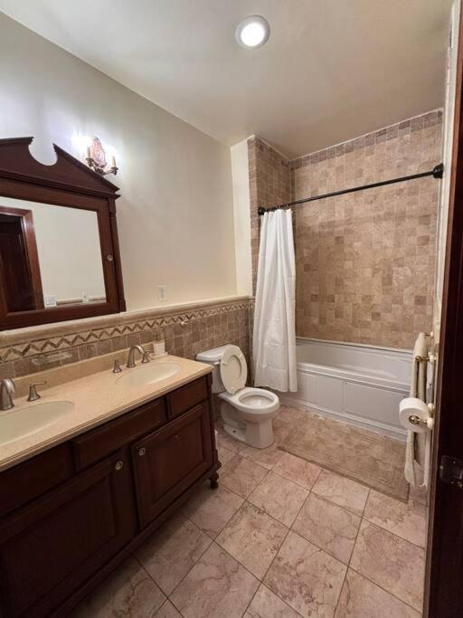 Midtown Charming House Apartment New York