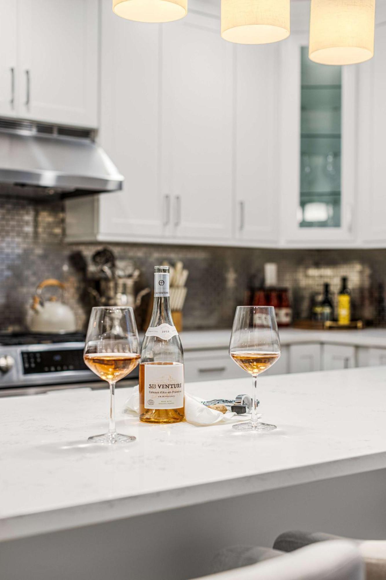 Appartement Luxe Harlem Retreat 3br Designer W Parking