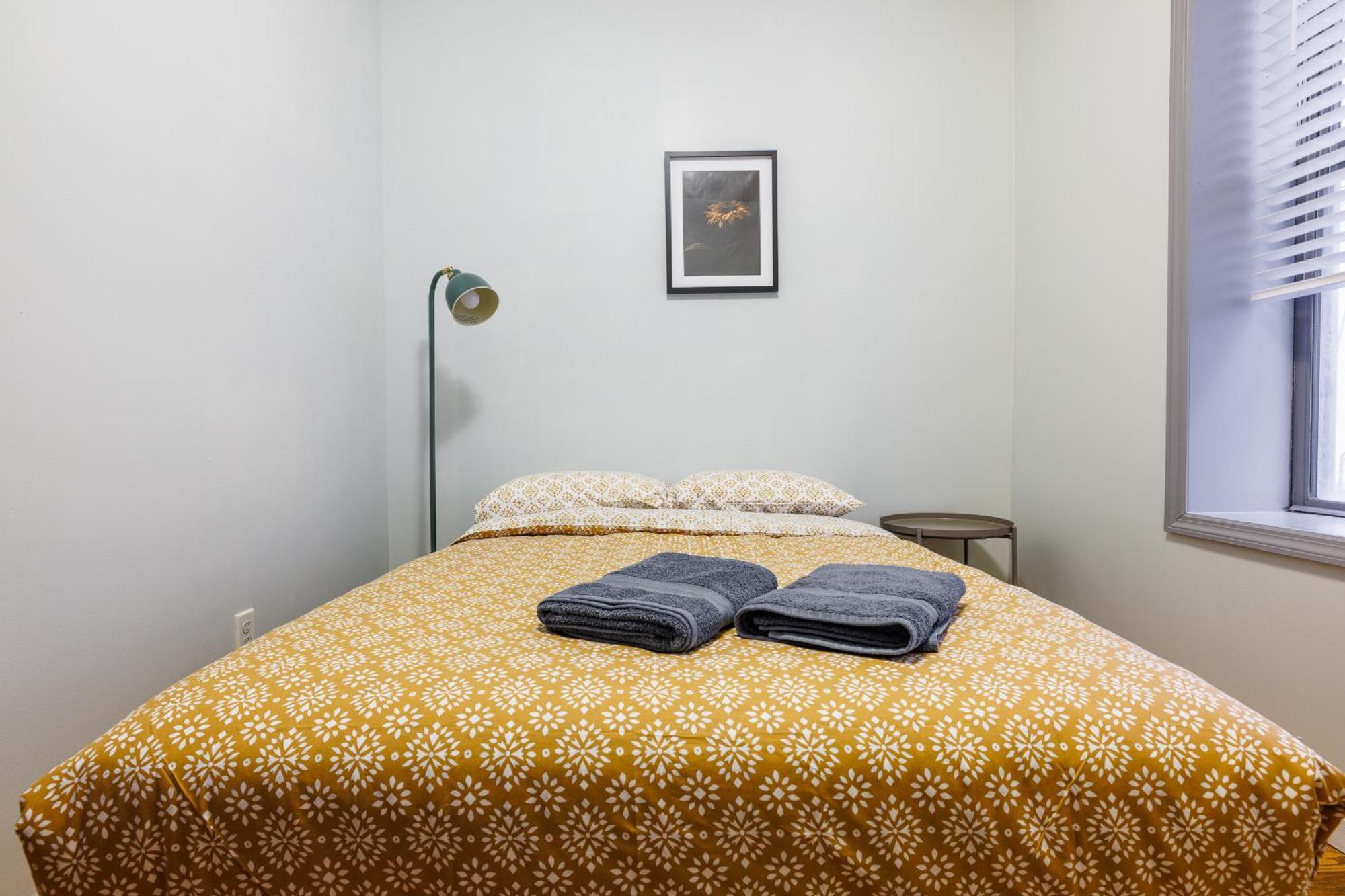 Inspire The Vibrant Energy Of Uws Appartement *