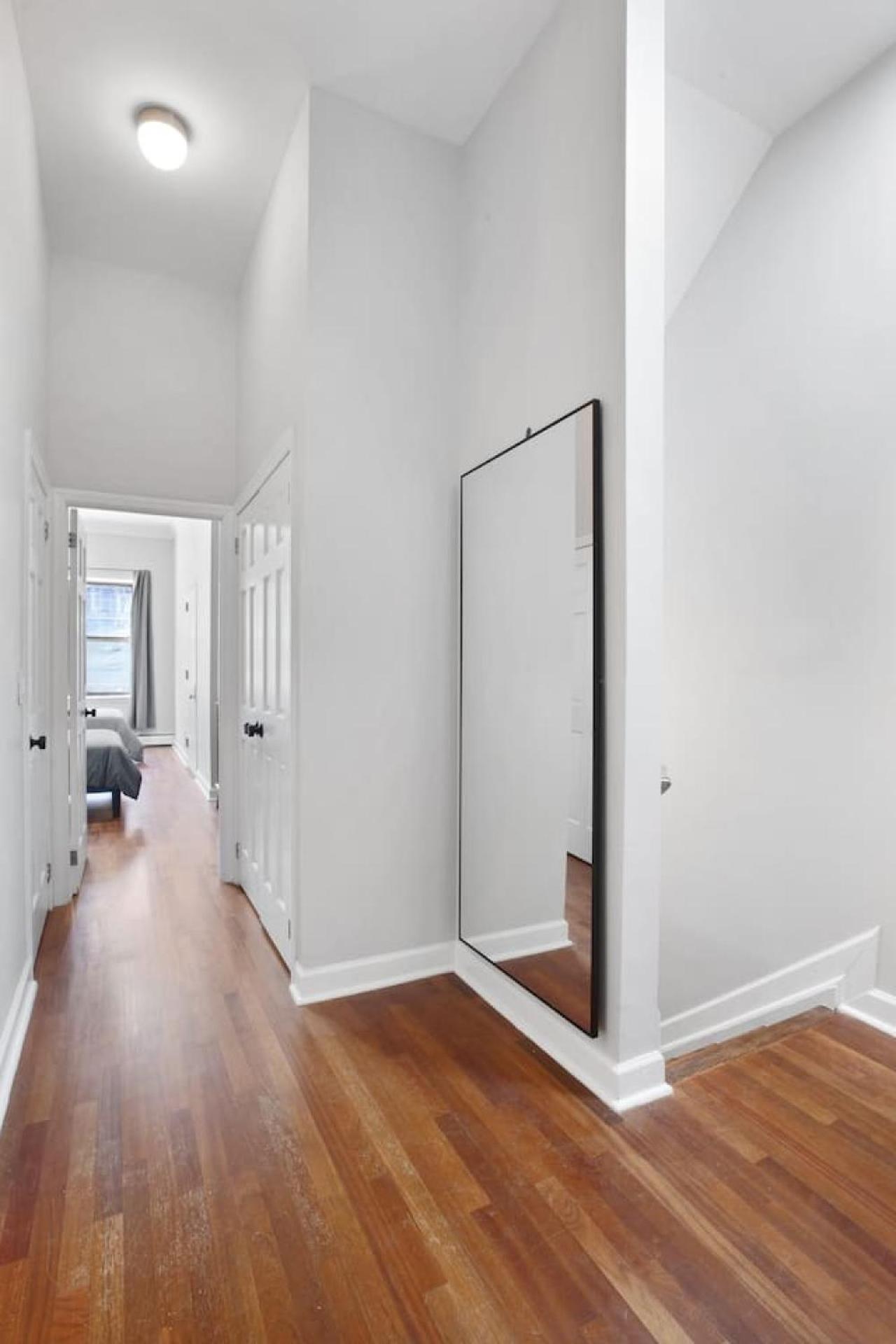 Charming Park Townhome Holiday home