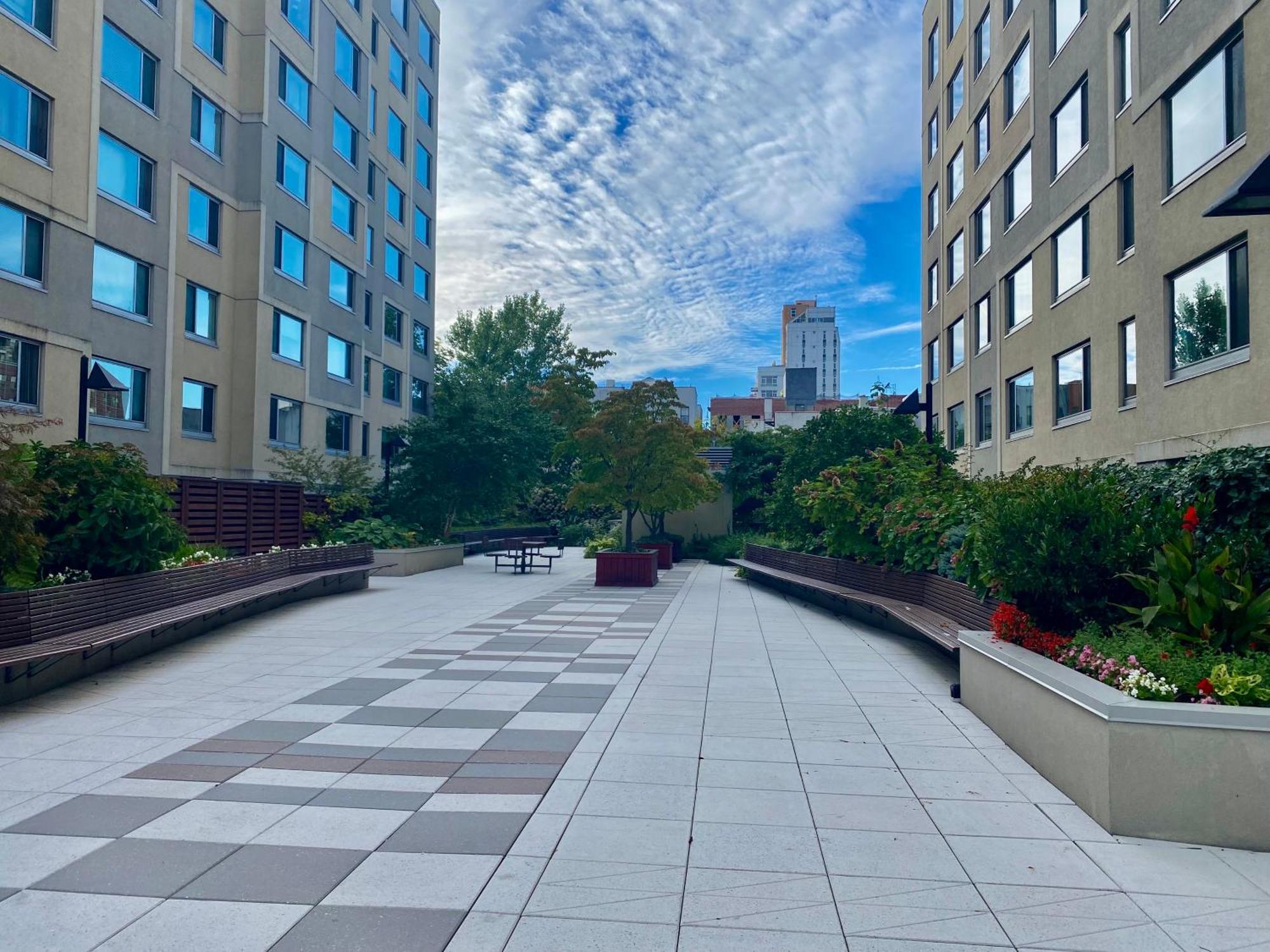 The Kalahari Bunk Bed And Bath New York