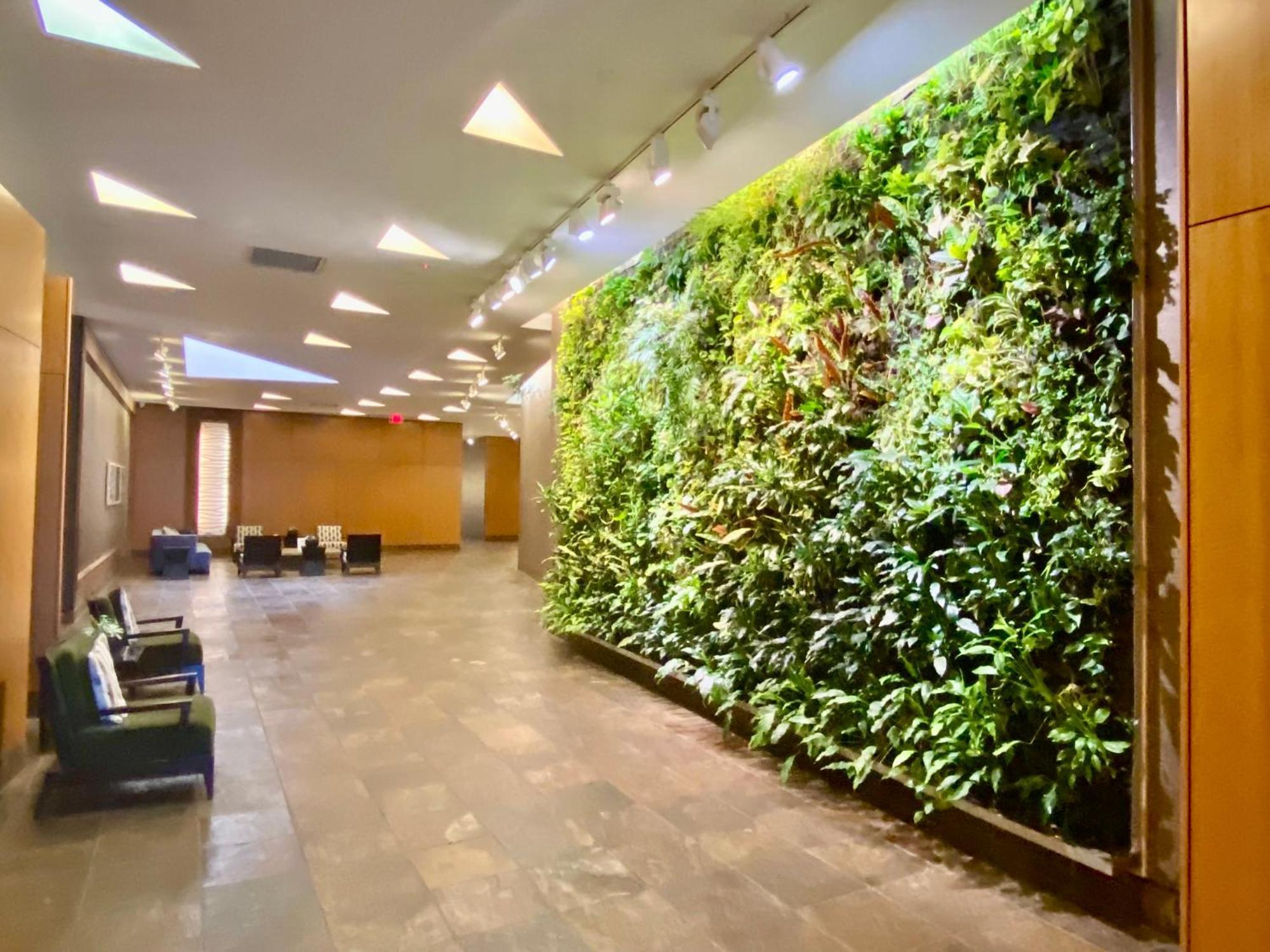 The Kalahari Bunk Bed And Bath * New York