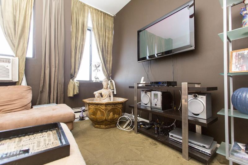Ridgewood Suites *