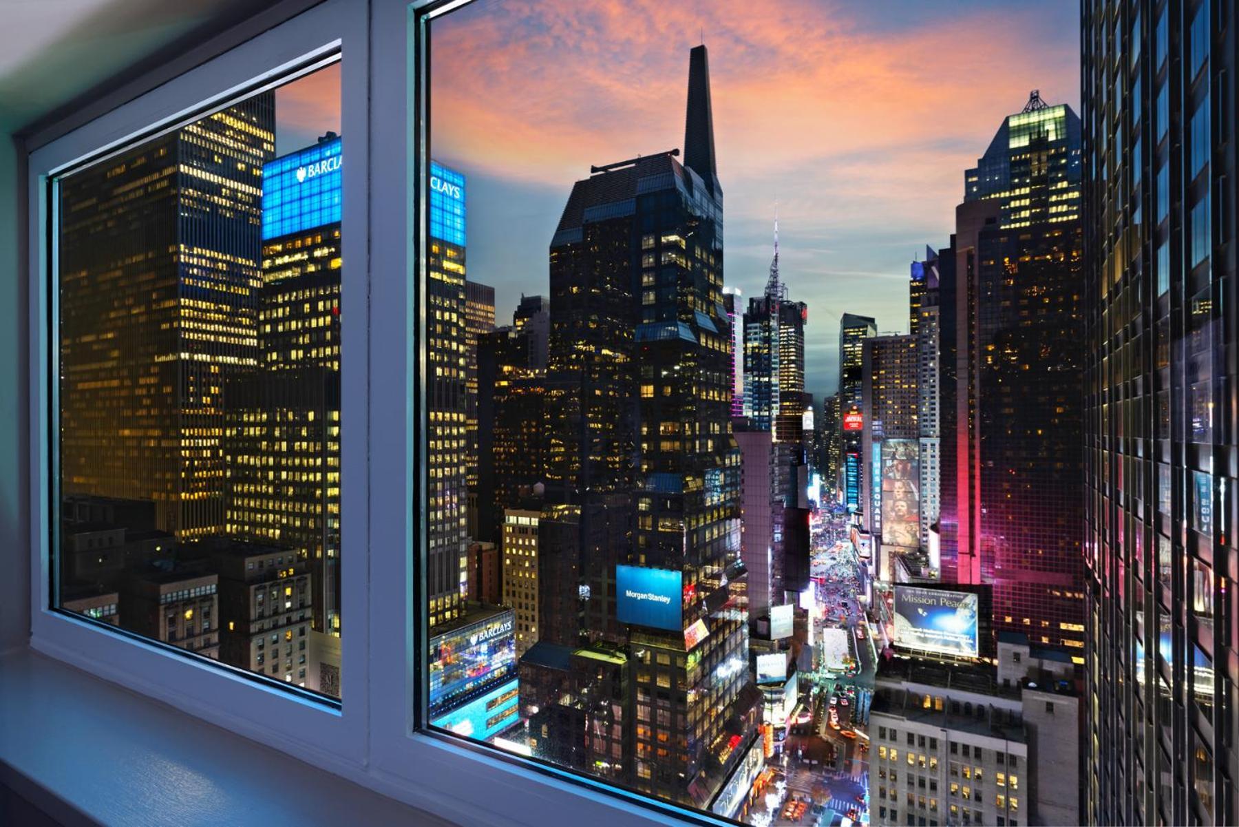 M Social Times Square 4*