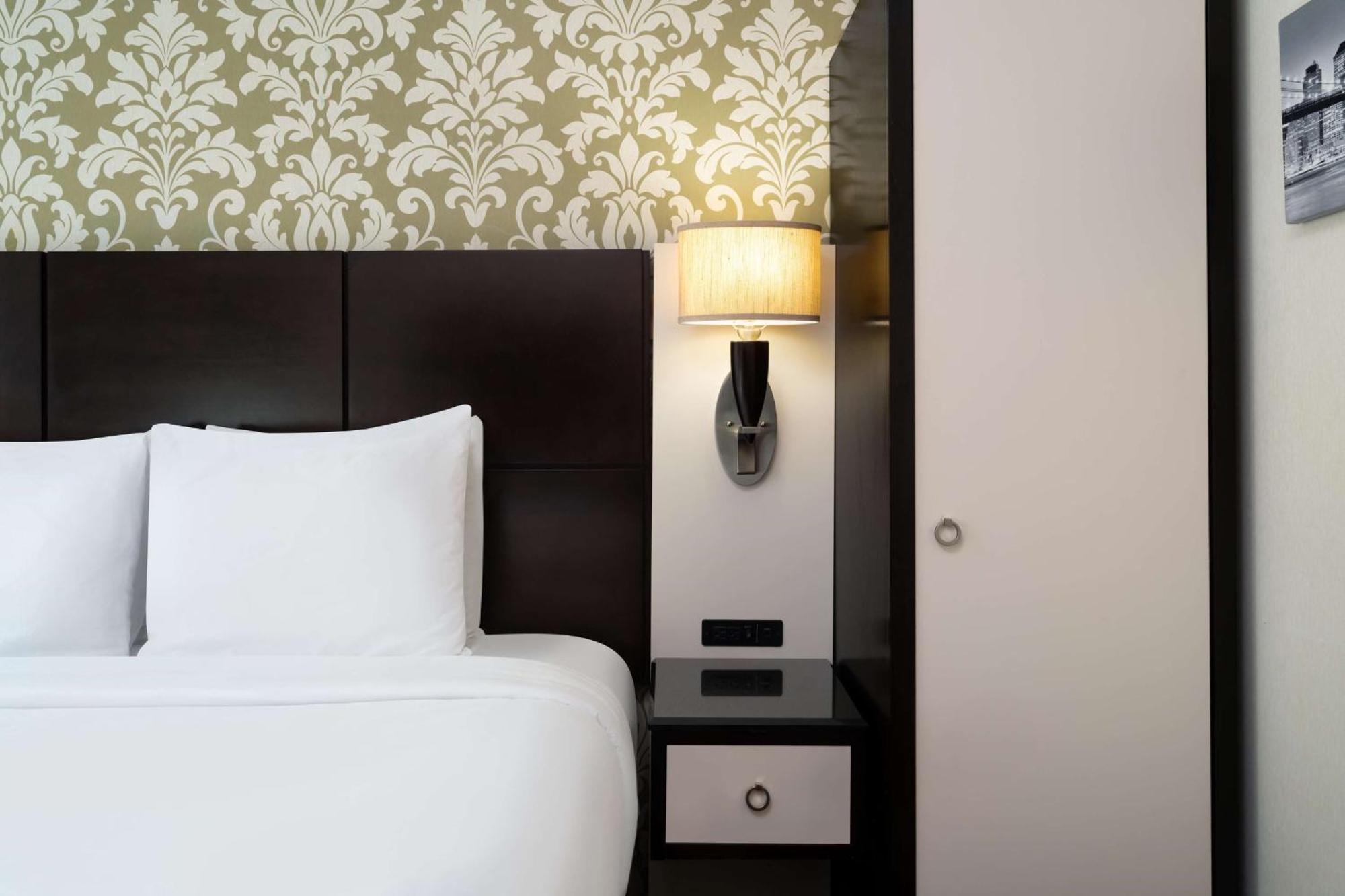 Western Premier Herald Square New York