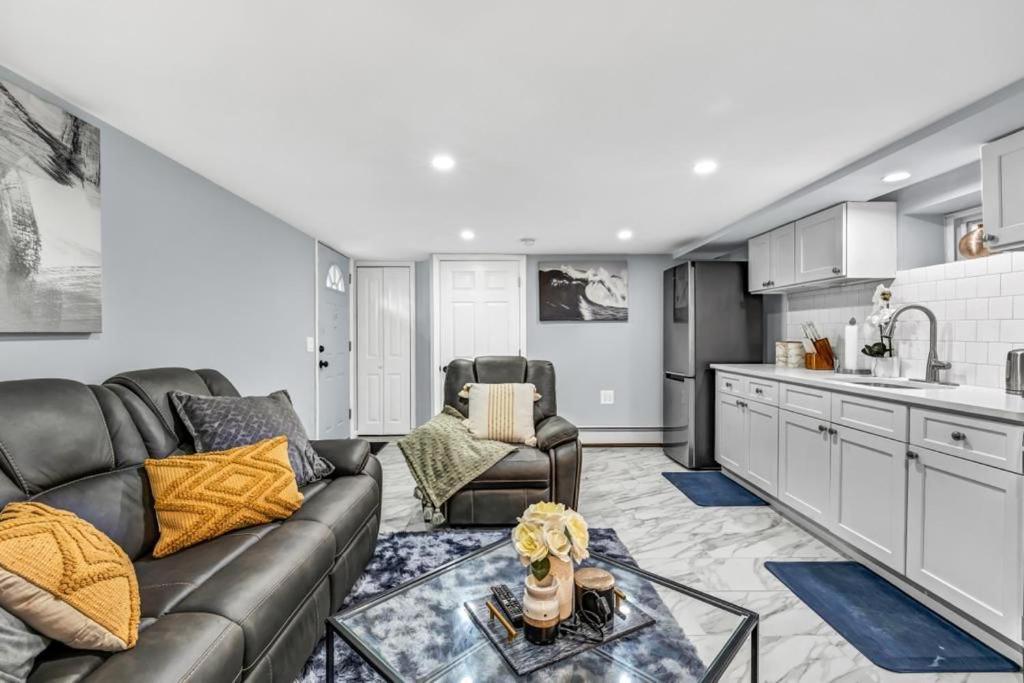 Apartment The Royal Oasis One Bedroom Deluxe *