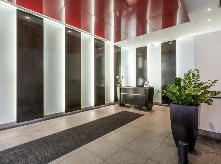 The Hells Kitchen Loft Apartment *