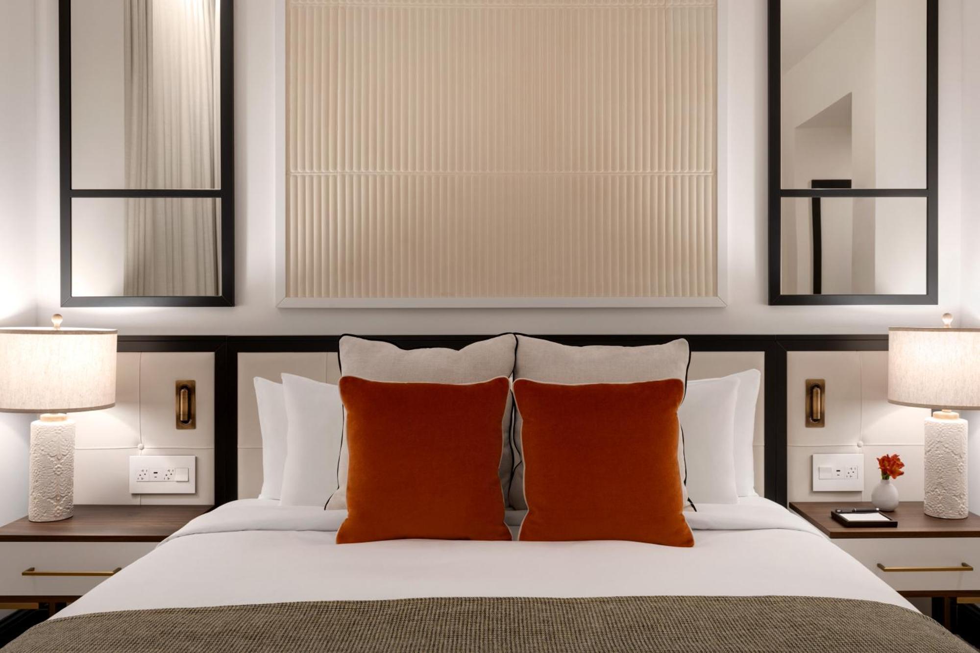 Hotel The Chemists Club 4*