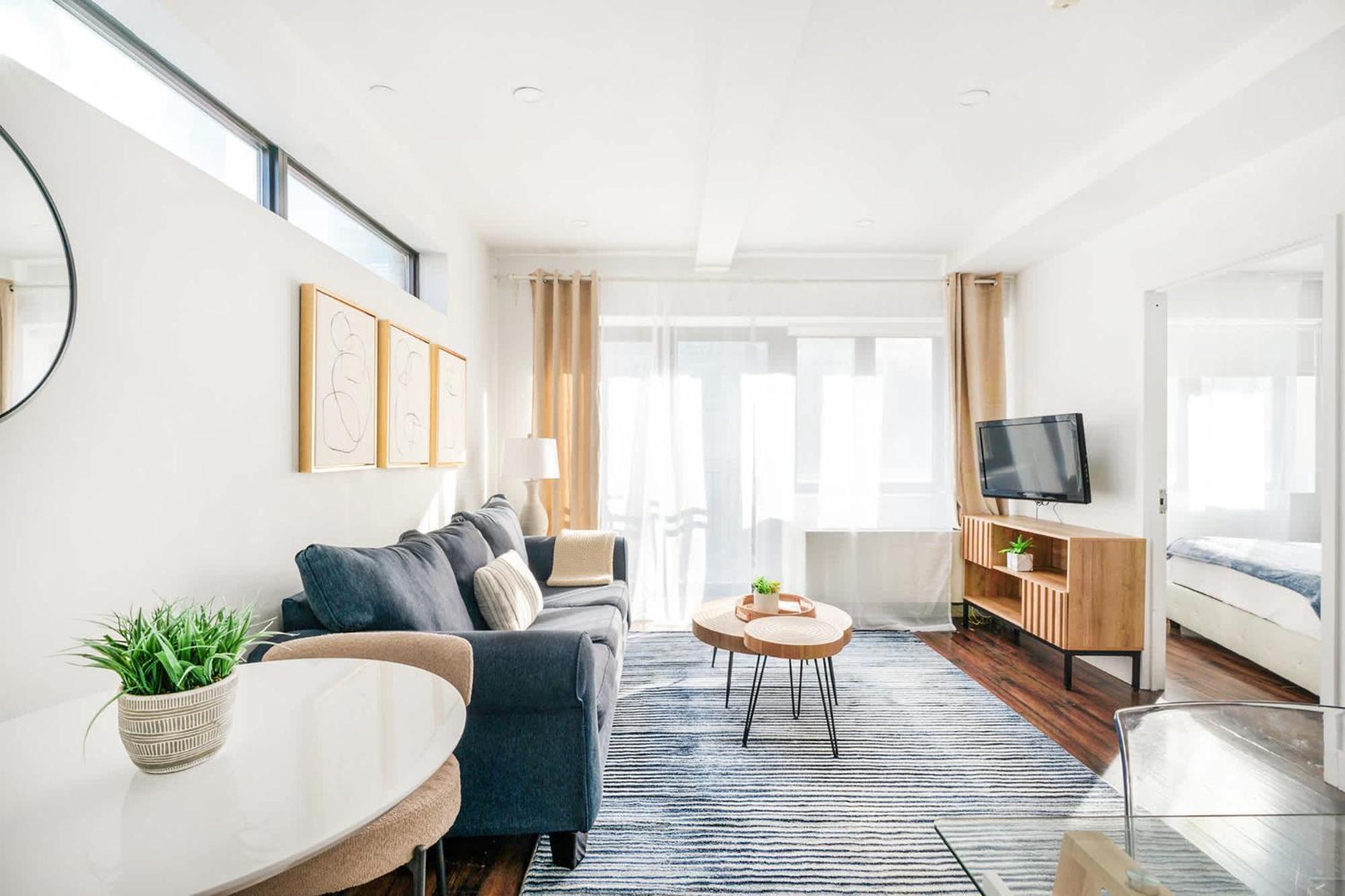 809-5a Gorgeous New 1br Heart Of Midtown Apartment