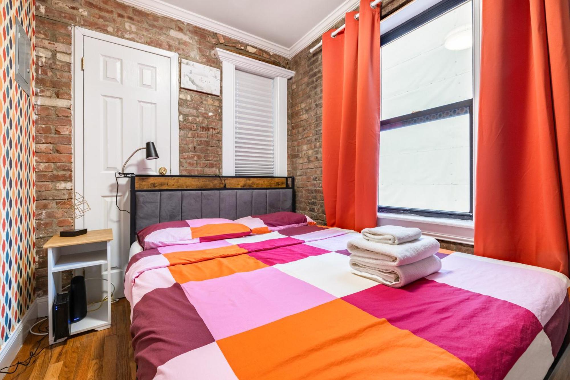 2 Bedroom Unit In Lower Manhattan Apartment New York