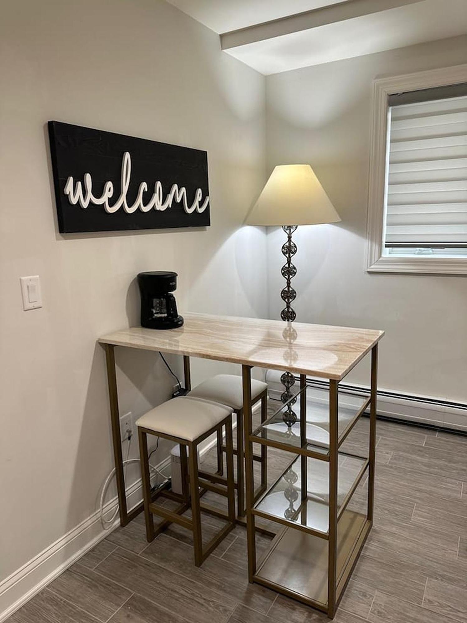 1 Bed Luxury On 21st Apartment