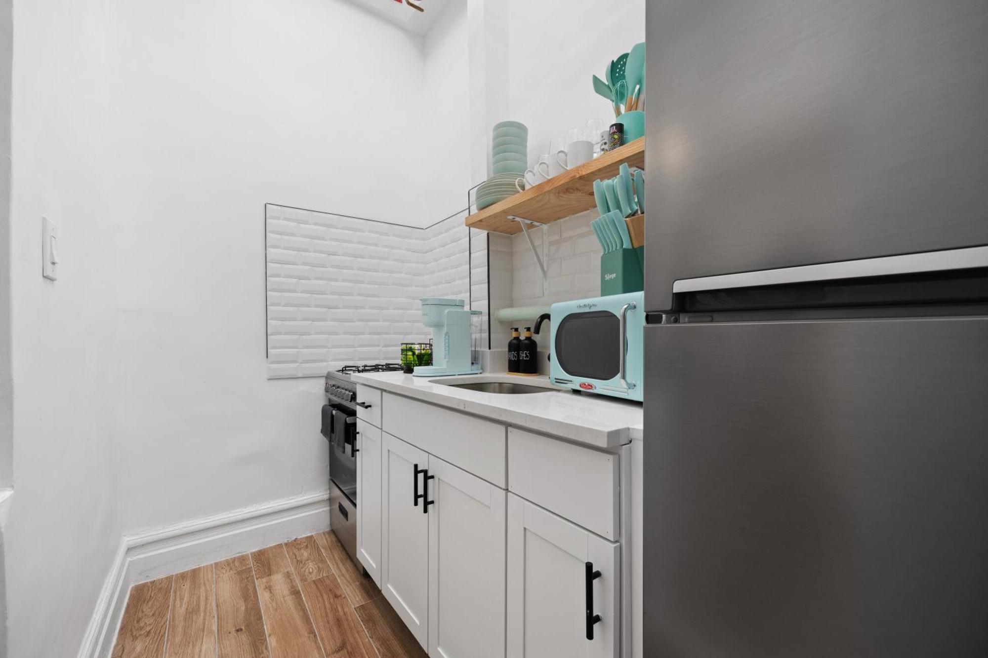 Ferienhaus Artful 3 Bdr And Private Patio Near Subway And Stadium At 