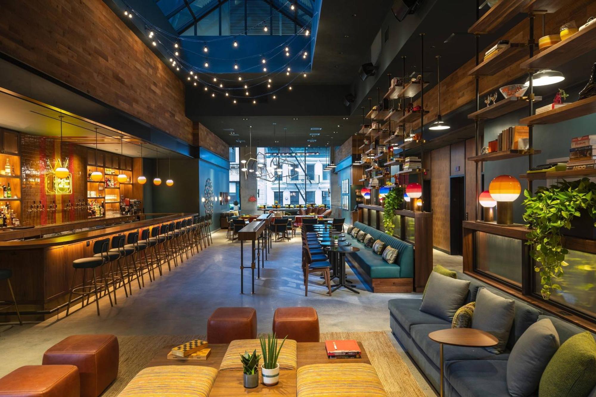 Moxy Nyc Downtown 4*