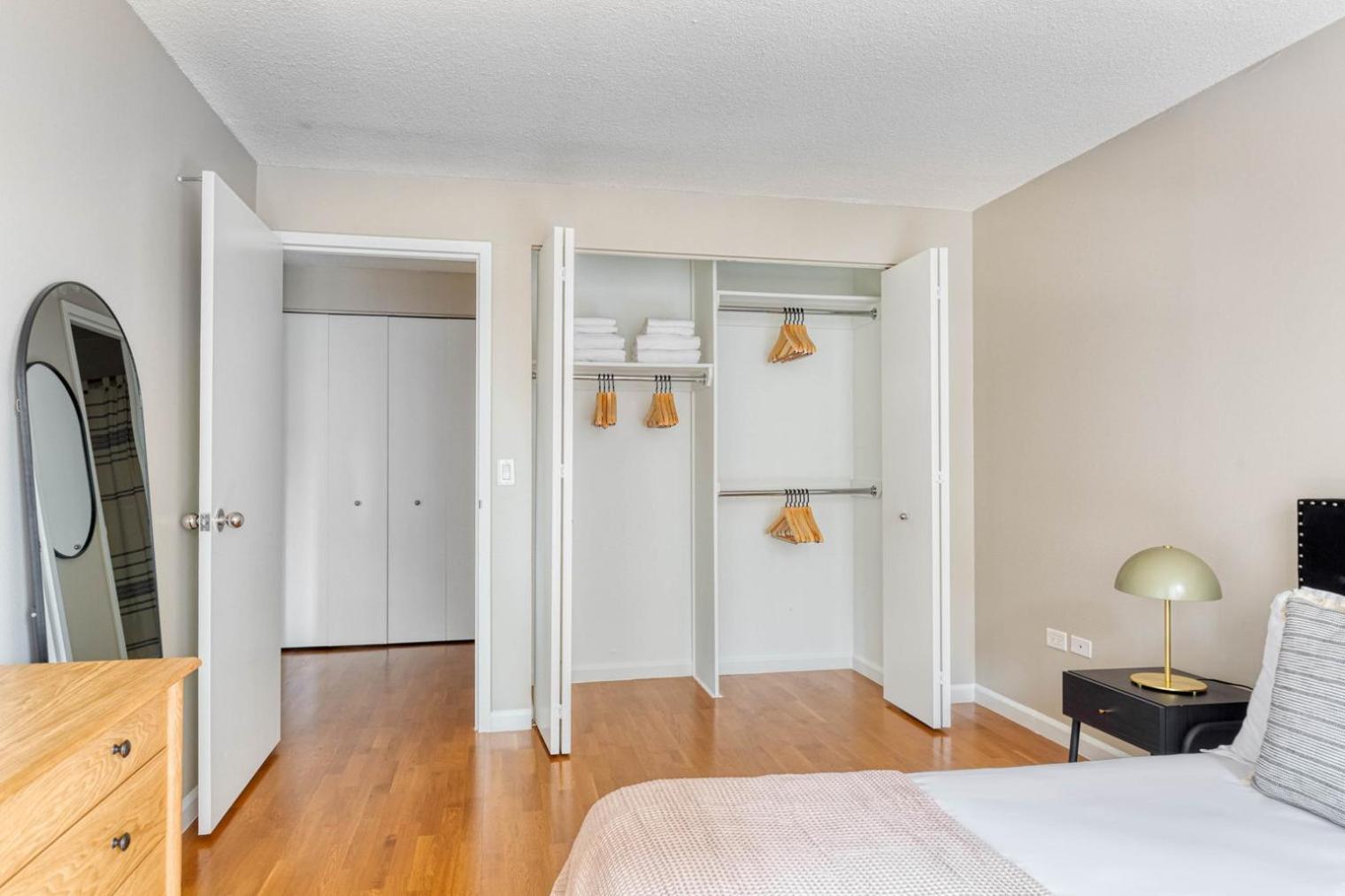 Apartment Uws 1br W Gym Doorman Elevator Nr Park Nyc-1049 *