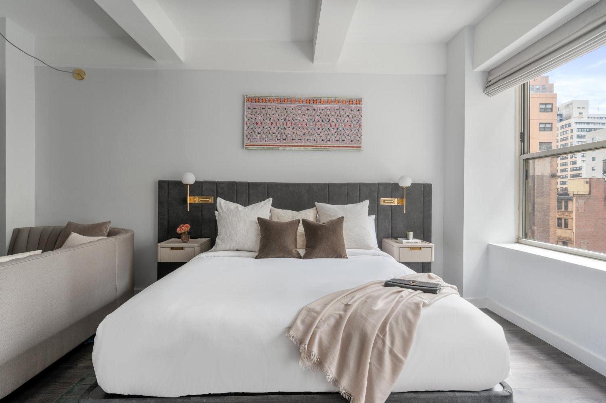 17john Aparthotel