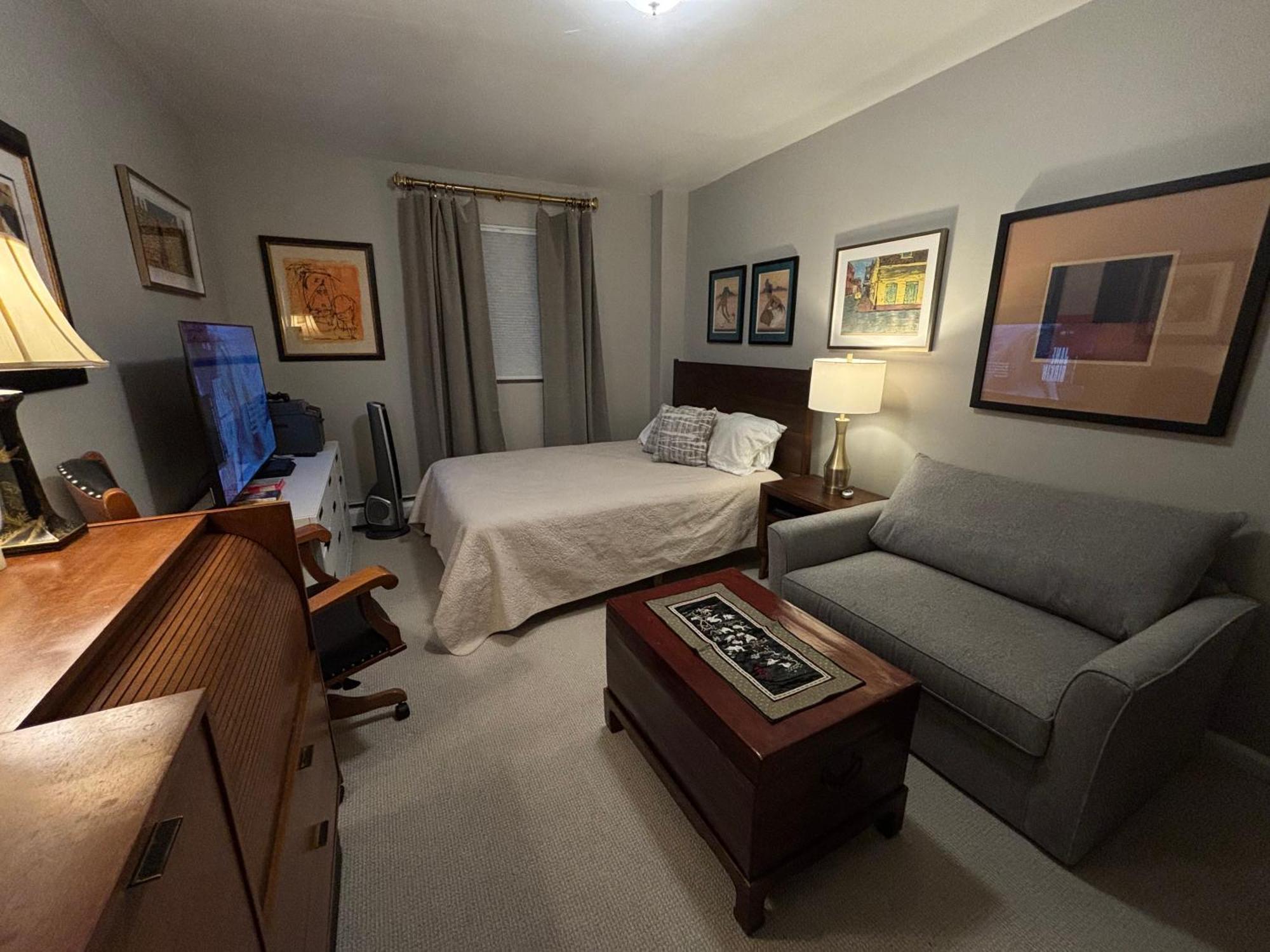 Séjour chez l'habitant Cozy Brooklyn Home, Private In Host Shared *