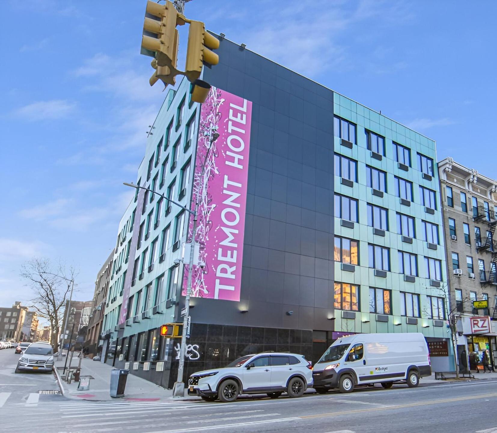 Tremont Bronx Yankee Stadium Hotel New York