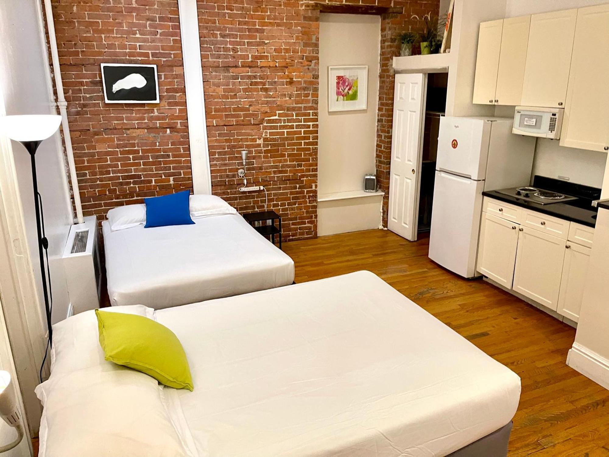 Apartment Nest Family - No Window