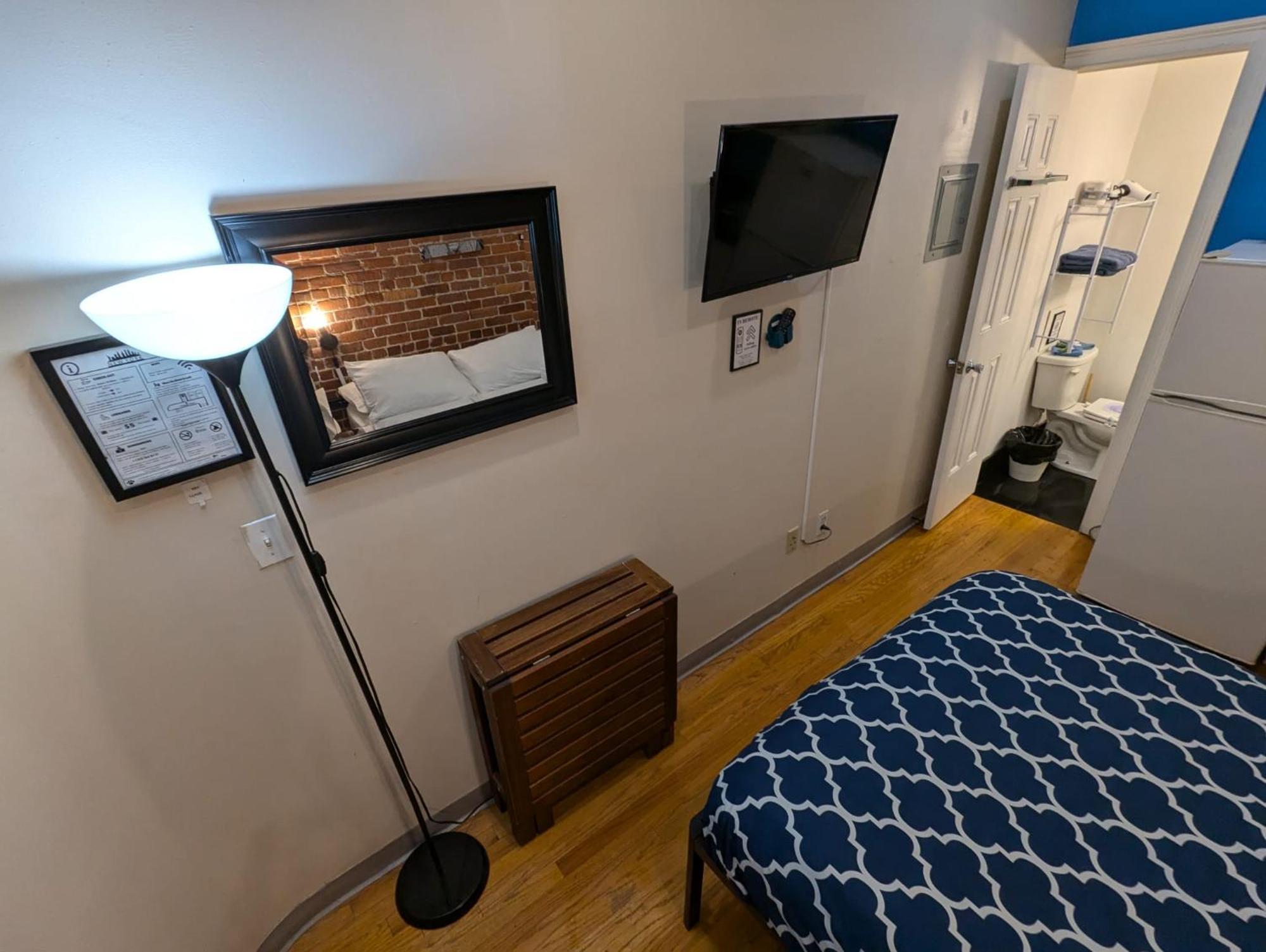 Metropolitan Manhattan *