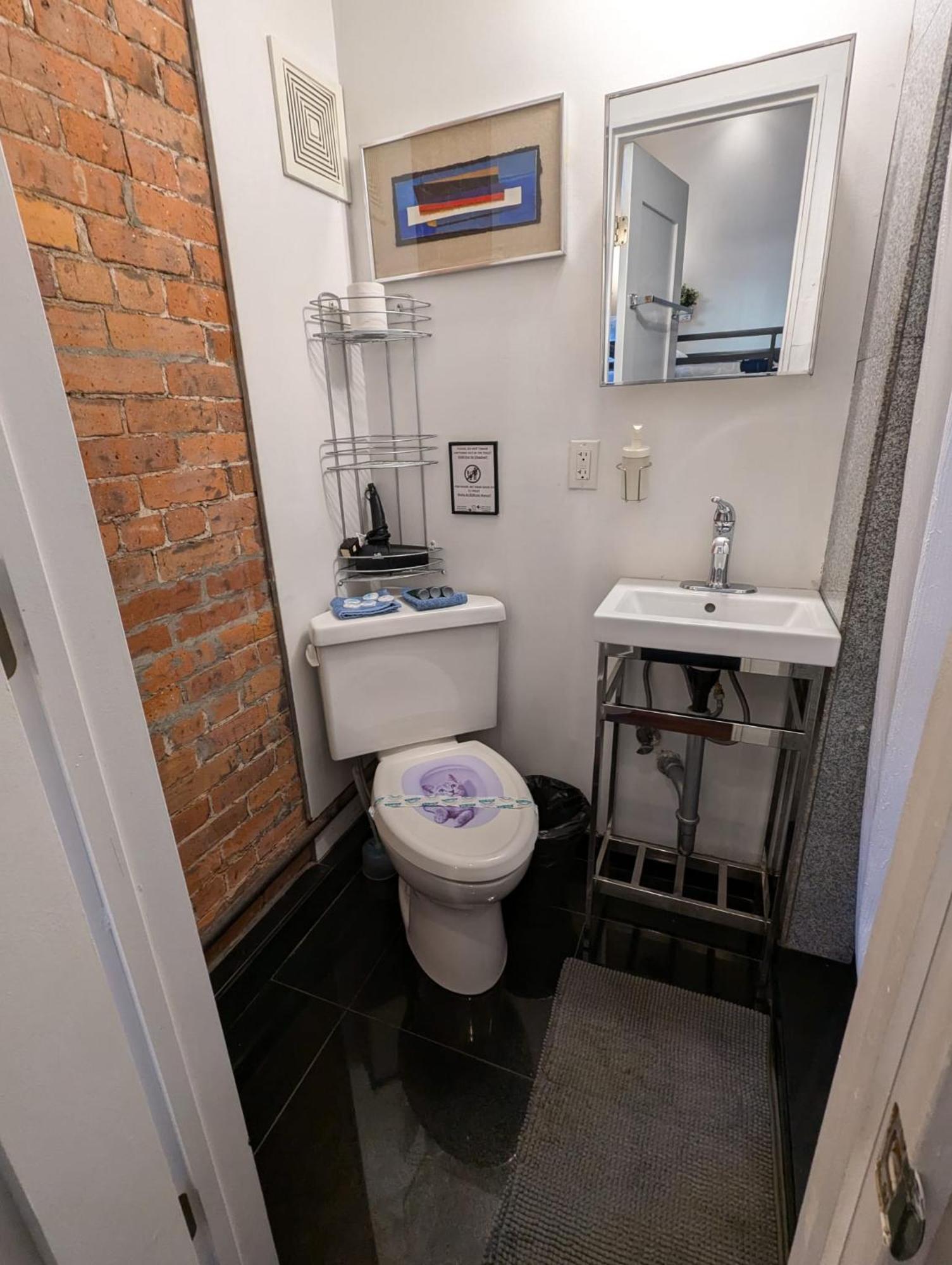 Metropolitan Manhattan * New York