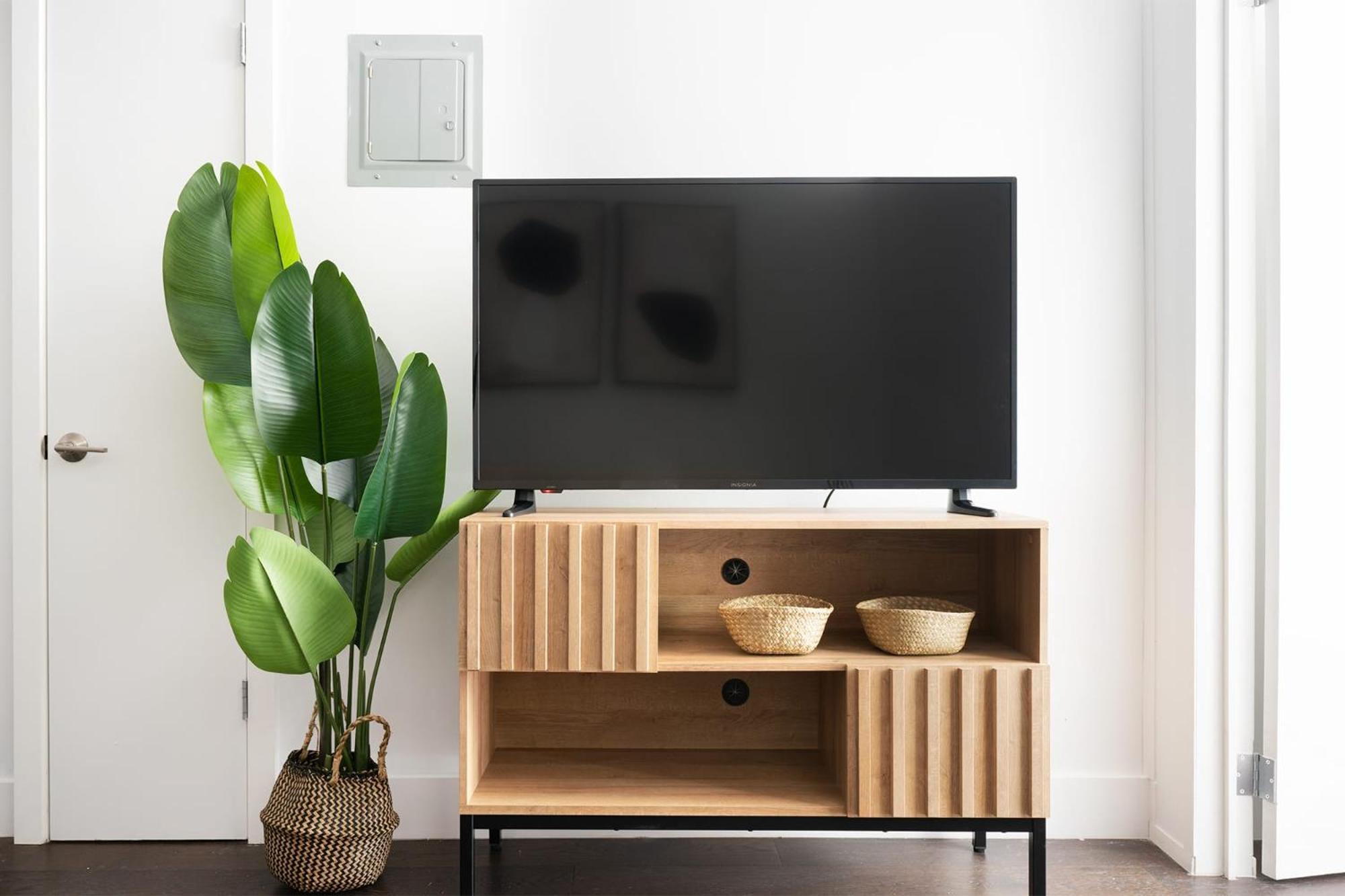 444-2c Beautiful 1br Midtown West New York