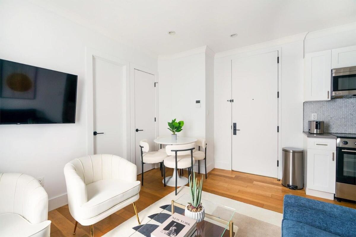 Appartement 403-4c New 3br-2baths Prime Ues New York