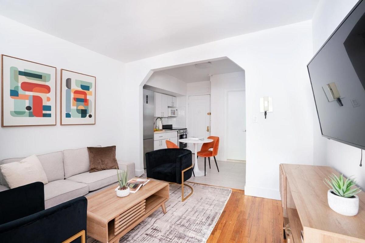 444-3a Newly Renovated 1br - Elevator Building Appartement