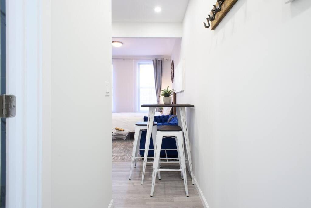 Apartment 240-5 New Prime Location W&d In Unit *