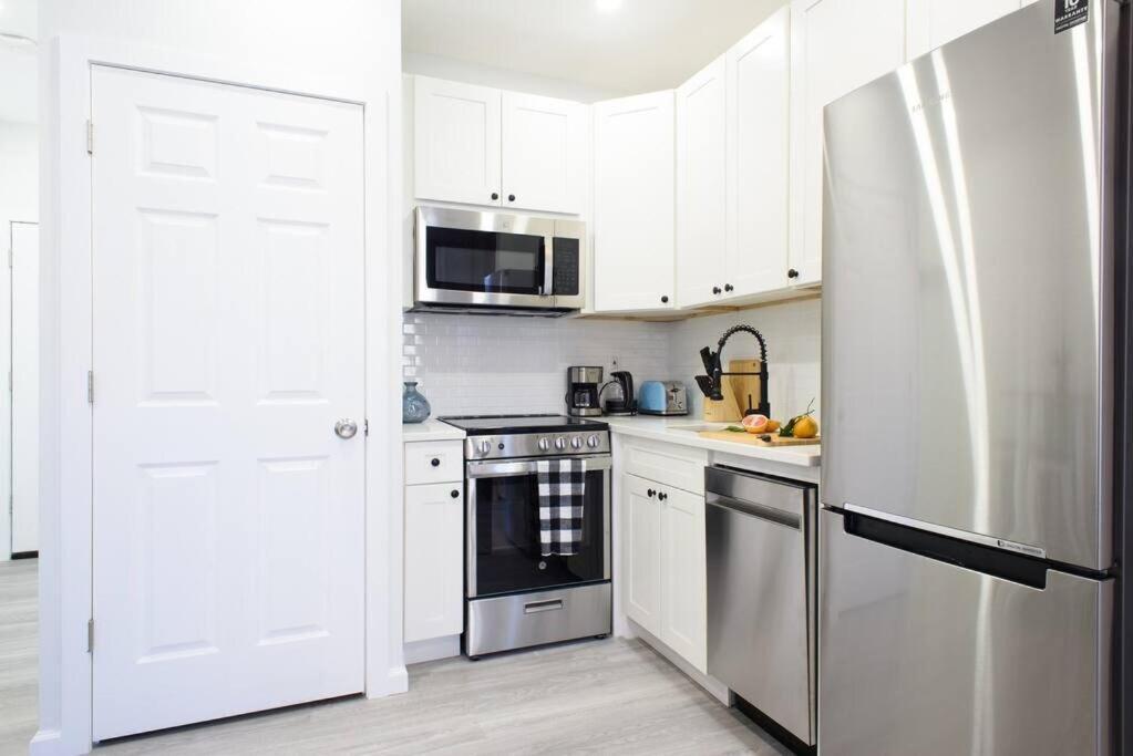 240-5 New Prime Location W&d In Unit Apartment