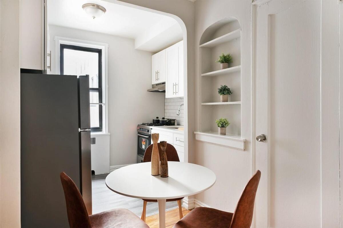 105 -5g Brand New Dishwasher Elevator Appartement New York