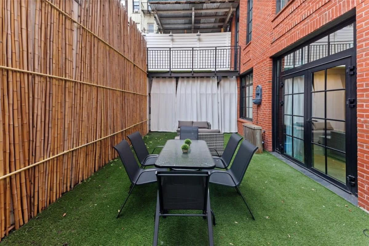 Clinton By Rove Travel 3br Duplex With Backyard New York