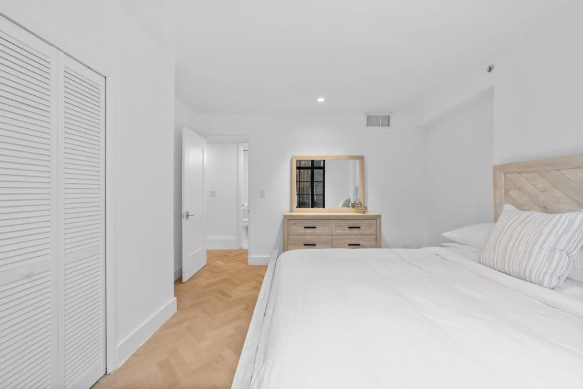 Clinton By Rove Travel 3br Duplex With Backyard Apartment New York