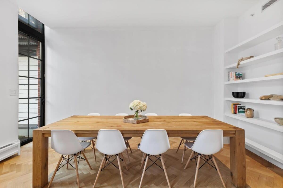 Clinton By Rove Travel 3br Duplex With Backyard Apartment