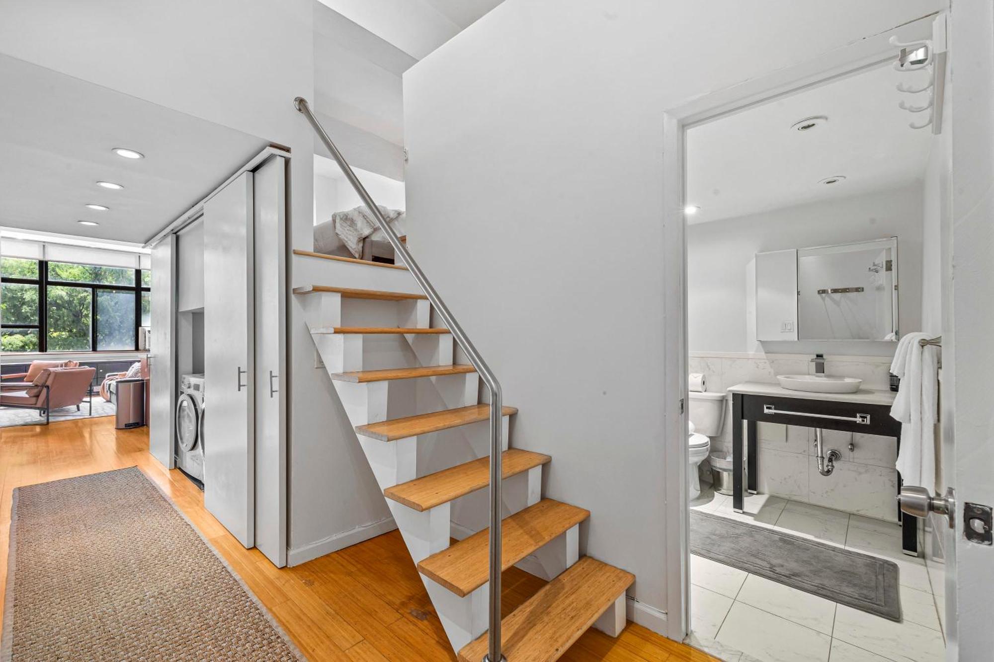 Apartment Barrow By Rove Travel 1br Loft With Shared Roof *