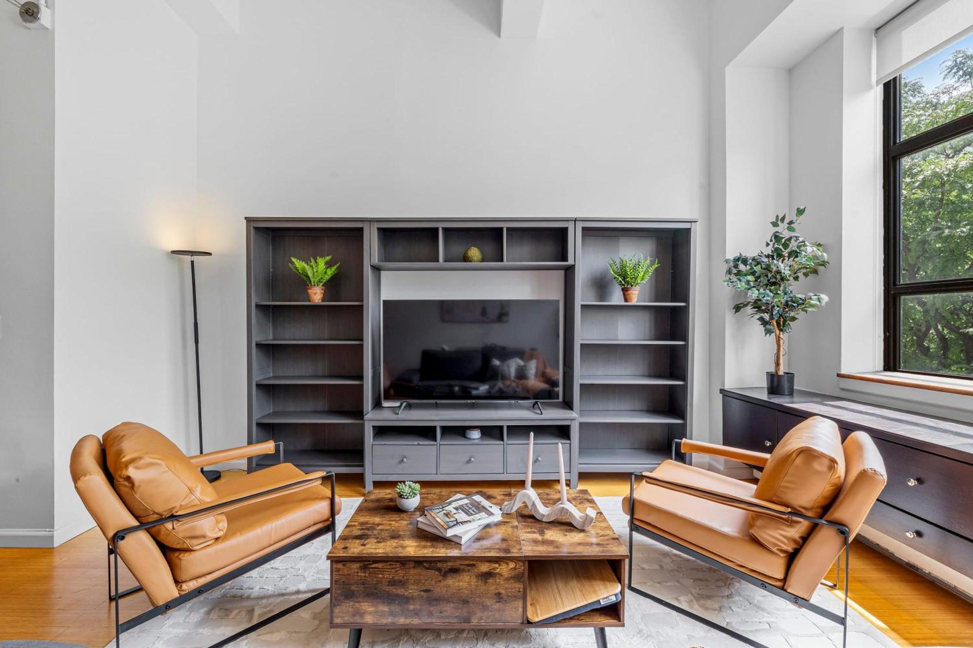 Barrow By Rove Travel 1br Loft With Shared Roof Apartment