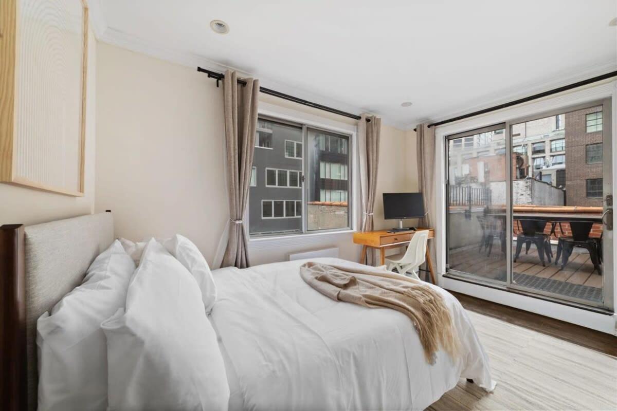 Chelsea Vista Ii By Rove Travel 2br Ph With Rooftop