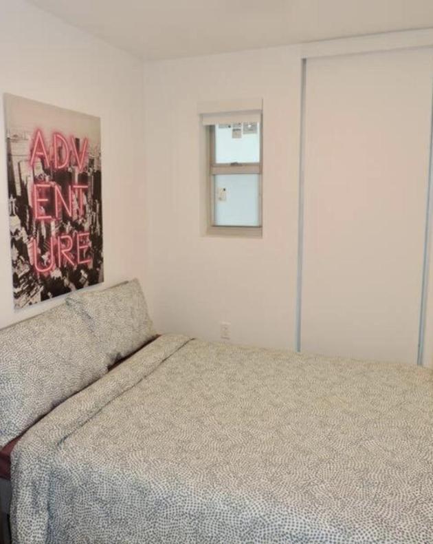 Apartment Charming And Beautiful 2bd 1bath *