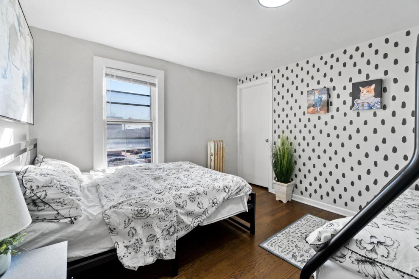 Ferienhaus The Whimsical Estate Sleeps 16plus 20m To Nyc Free Parking