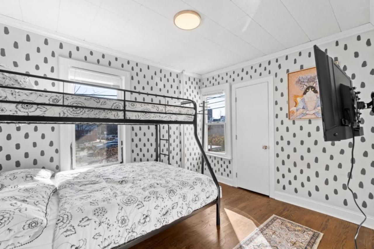The Whimsical Estate Sleeps 16plus 20m To Nyc Free Parking Ferienhaus
