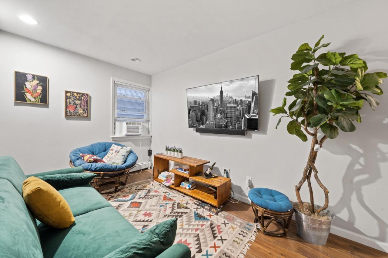 The Rainforest I Sleeps 16 20m To Nyc Free Parking Hébergement de vacances *