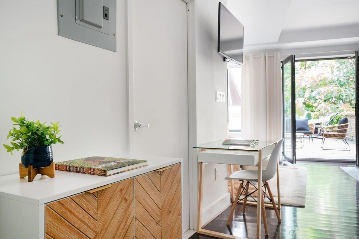 Appartement 809-2b With A Private Terrace By Columbus Circle *