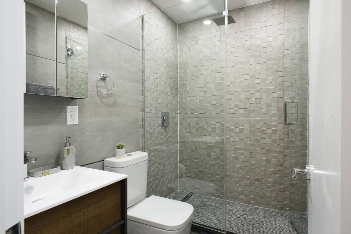75-2c Furnished 1br W&d Elev Wd Park Appartement