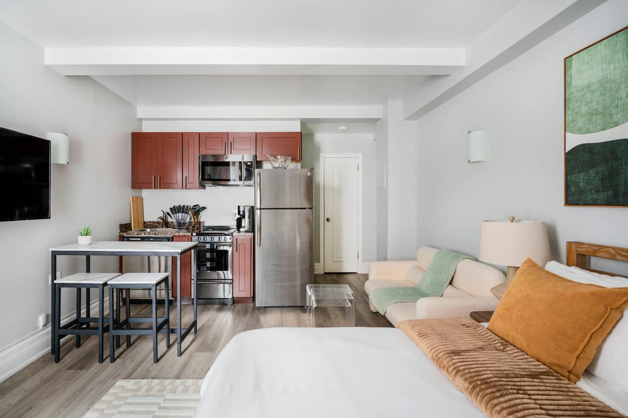 73-710 New Prime Uws Doorman Gym C Park Appartement *