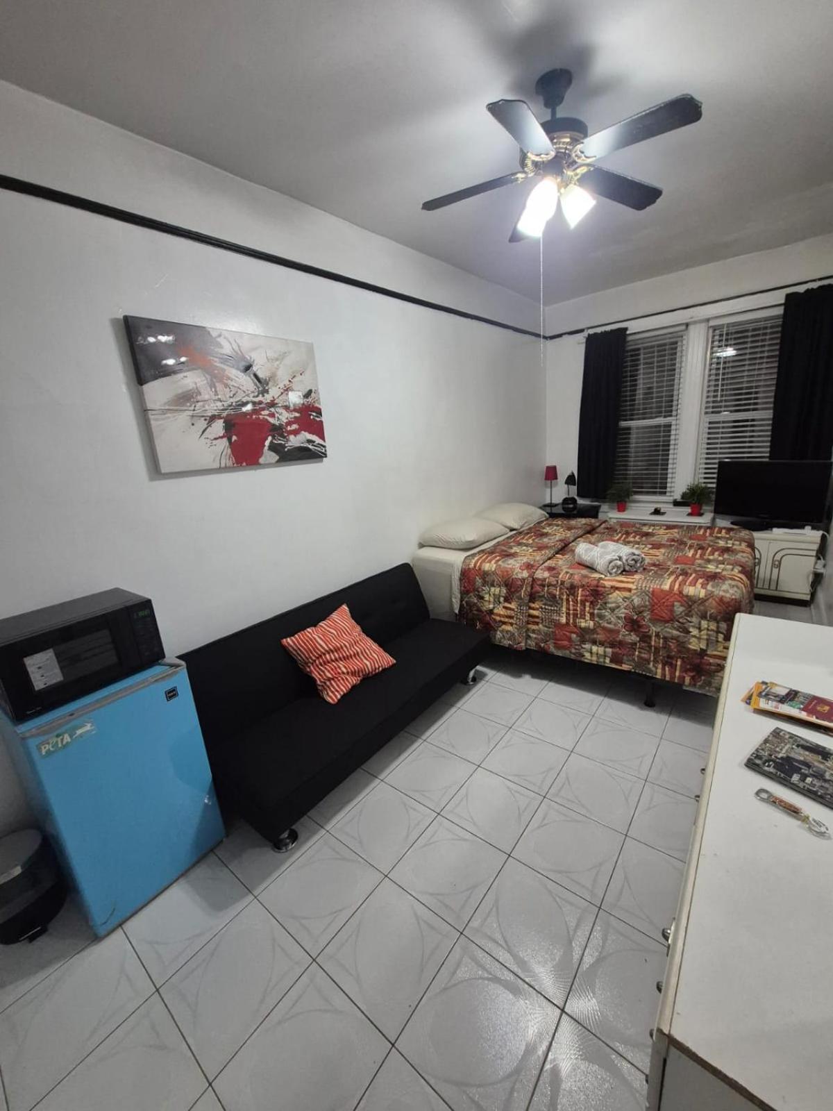 Big In Great Location Homestay