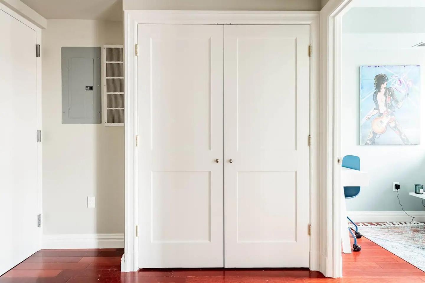 Apartment Lofty & Bright Greenwich Getaway W Private Rooftop *